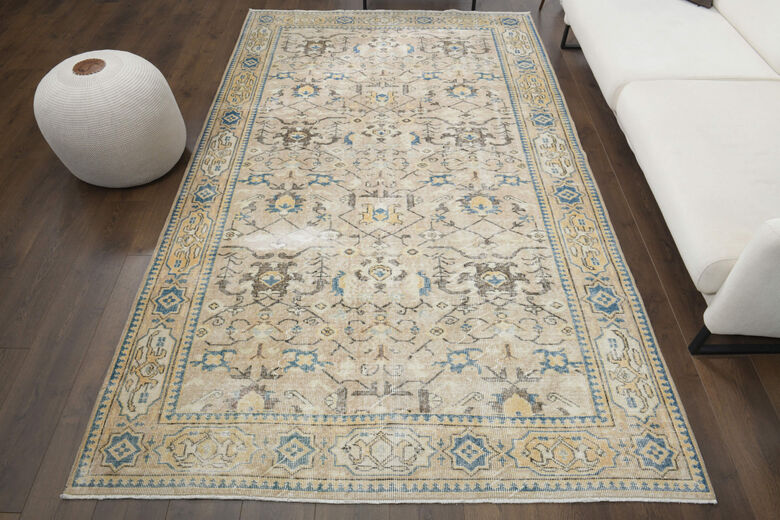 Washable Vintage Rug