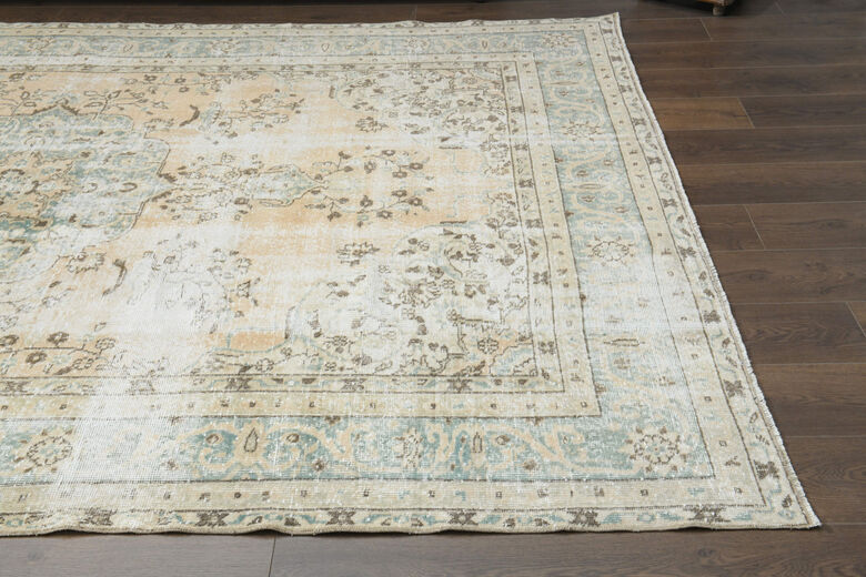 Faded Yellow Green Rug