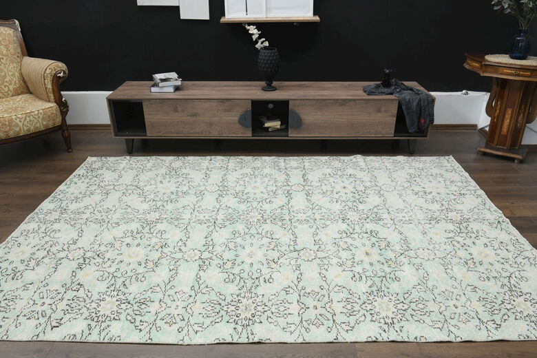 Handmade Green Rug