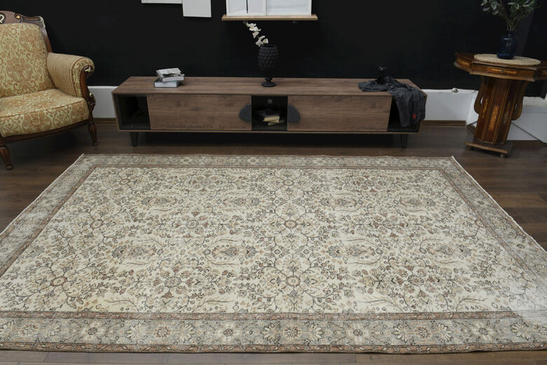 Handmade Beige Brown Rug