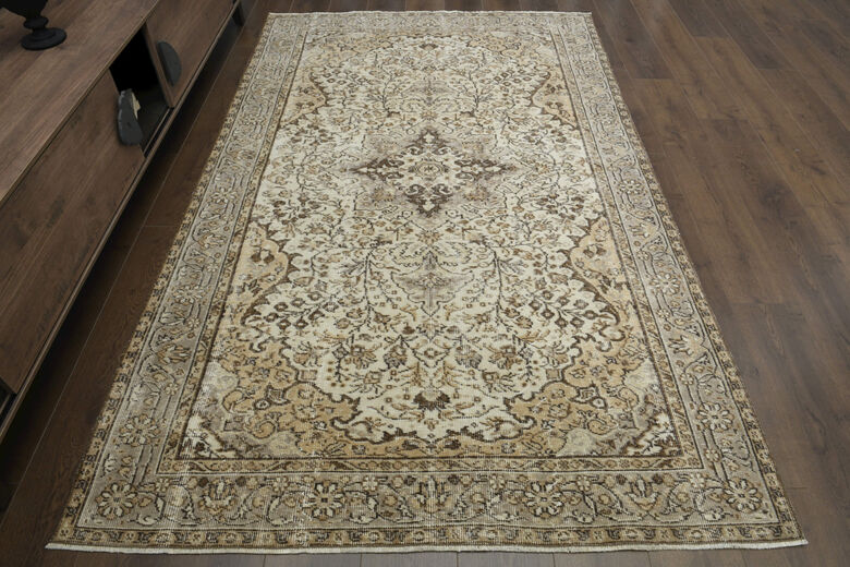 Handmade Beige Brown Rug