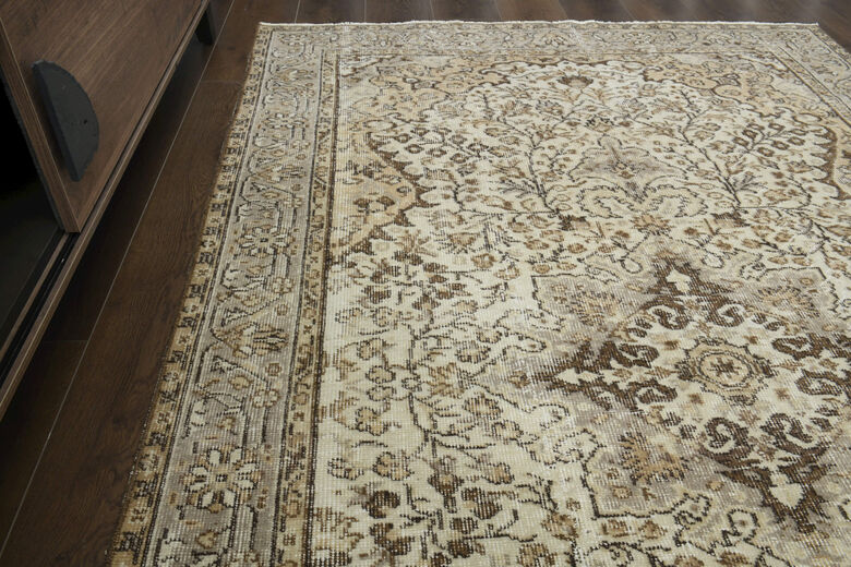 Handmade Beige Brown Rug