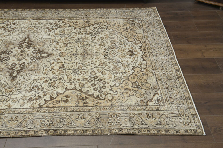 Handmade Beige Brown Anatolian Rug