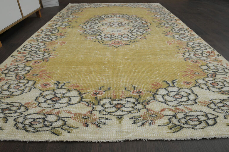 Yellow Beige Vintage Rug