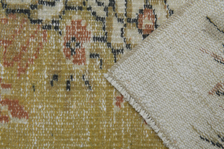 Yellow Beige Vintage Rug