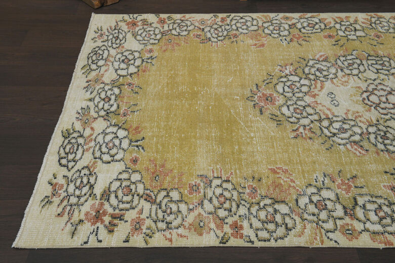 Yellow Beige Vintage Rug