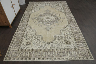 Handmade Vintage Large Area Rug - Thumbnail