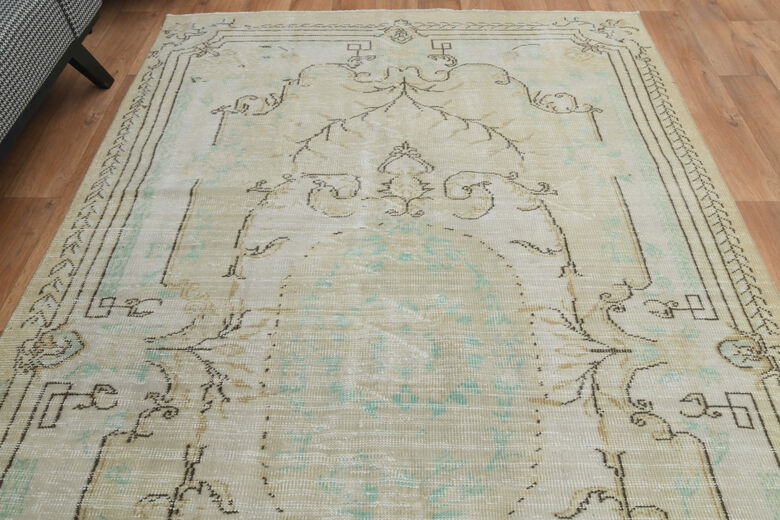 Handmade Beige Brown Rug