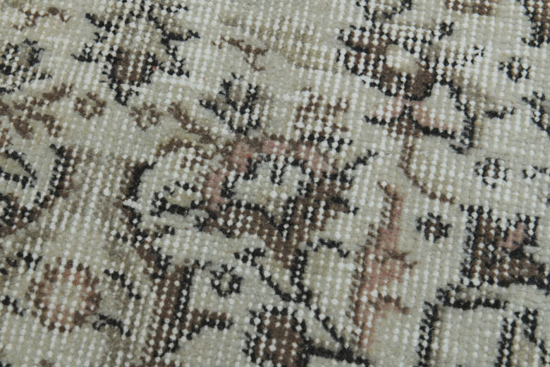 Floral Beige Brown Vintage Rug