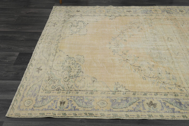 Turkis Anatolian Oushak Area Rug