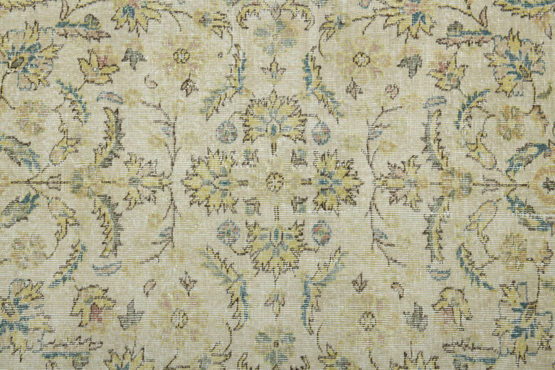 Yellow Beige Oushak Rug