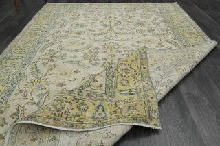 Yellow Beige Oushak Rug - Thumbnail