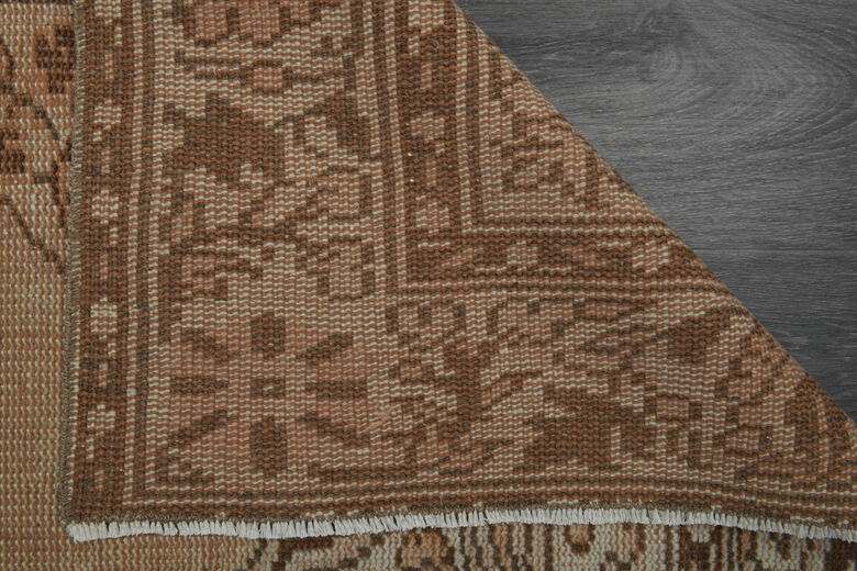 Handmade Foliate Area Rug