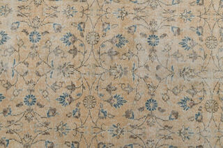 Foliate Vintage Area Rug - Thumbnail