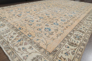 Foliate Vintage Area Rug - Thumbnail