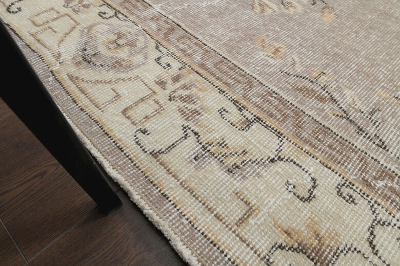 Handmade Vintage Foliate Area Rug