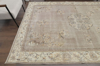 Handmade Vintage Foliate Area Rug - Thumbnail