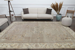 Handmade Vintage Foliate Area Rug - Thumbnail