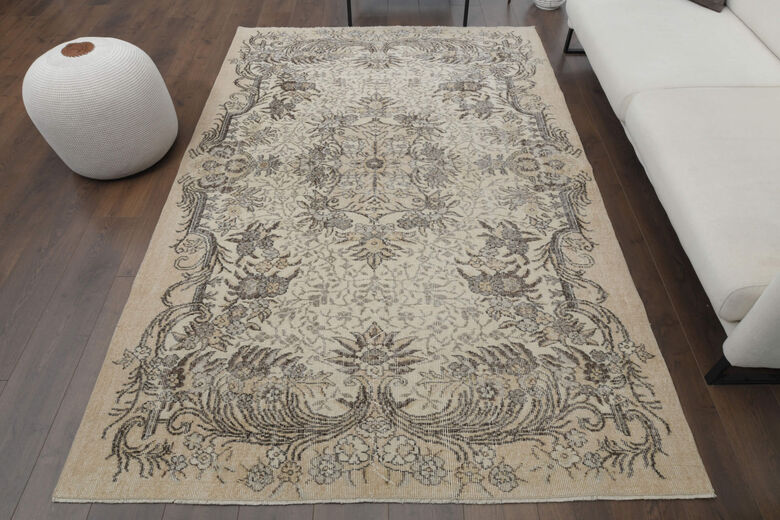 Vintage Floral Area Anatolian Rug