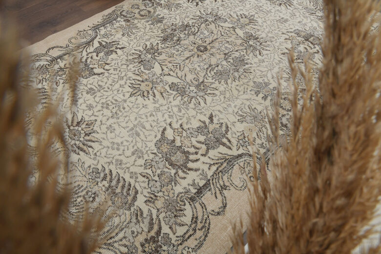 Vintage Floral Area Anatolian Rug