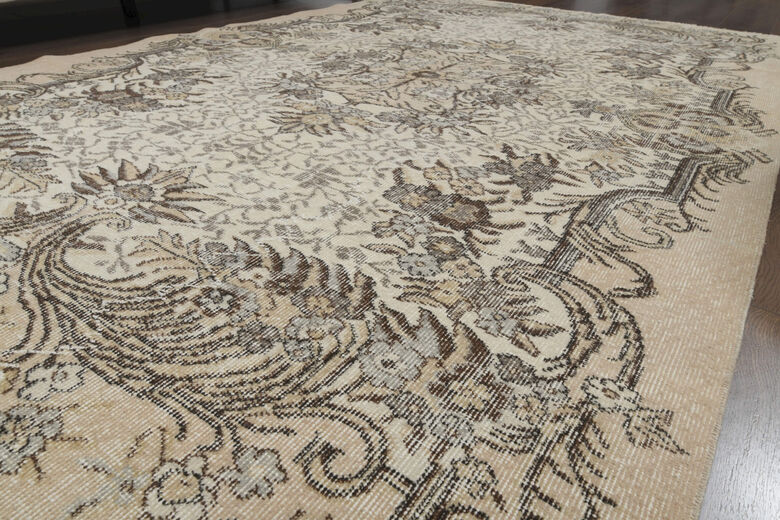 Vintage Floral Area Anatolian Rug