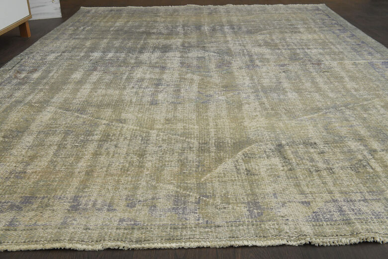 Handmade Foliate Area Rug