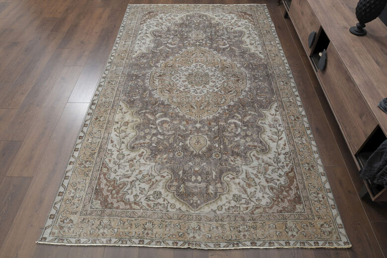 Handmade Vintage Oriental Rug