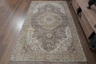 Handmade Vintage Oriental Anatolian Rug - Thumbnail