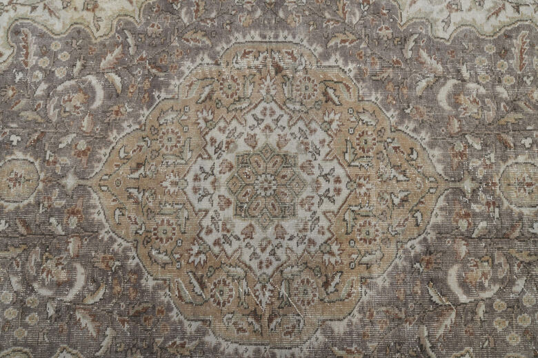 Handmade Vintage Oriental Anatolian Rug