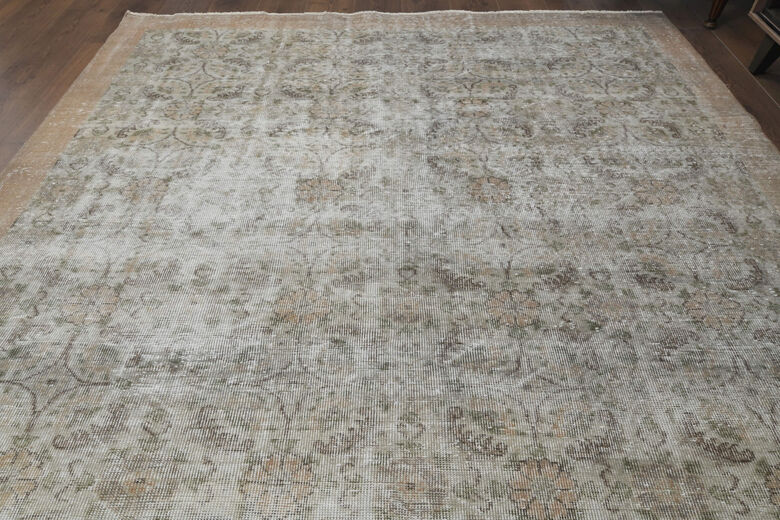 Vintage Abstract Area Rug