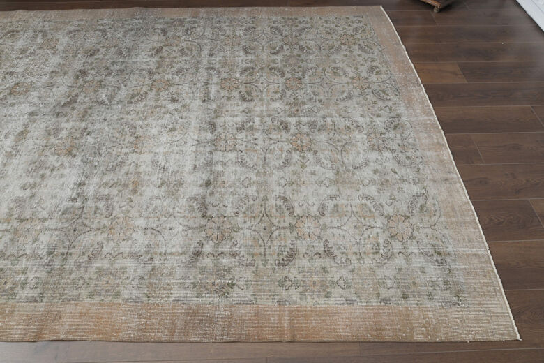 Vintage Abstract Area Rug