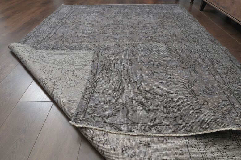 Handmade Vintage Area Rug