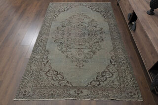 Handmade Vintage Oriental Anatolian Rug - Thumbnail