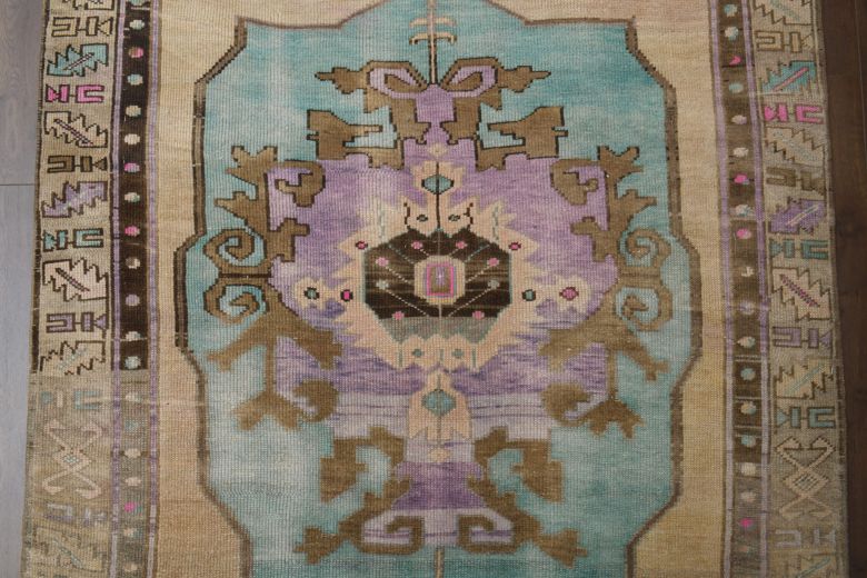 Nomadic - Turkish Vintage Anatolian Area Rug