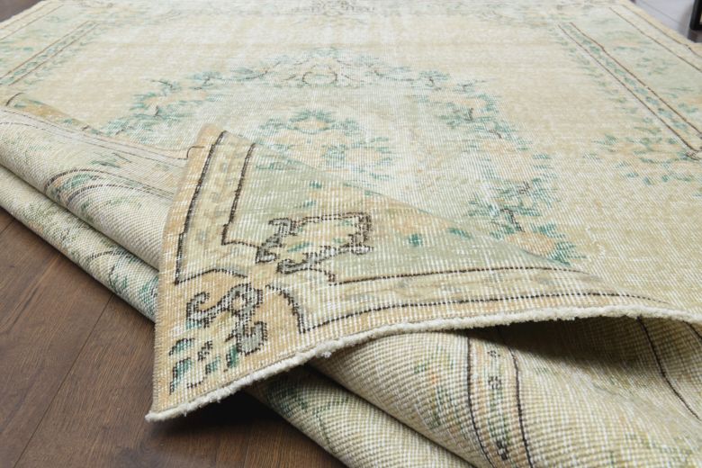Circlet - Moss Green Vintage Oushak Carpet