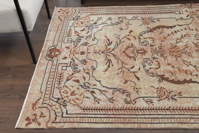 Tiger - One-of-a-kind Vintage Oushak Handmade Rug