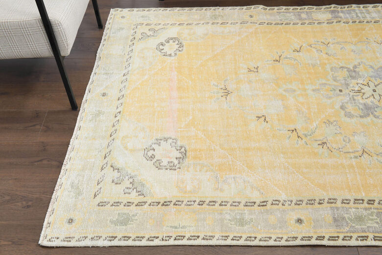 1960′s - Handmade Wool Area Anatolian Rug