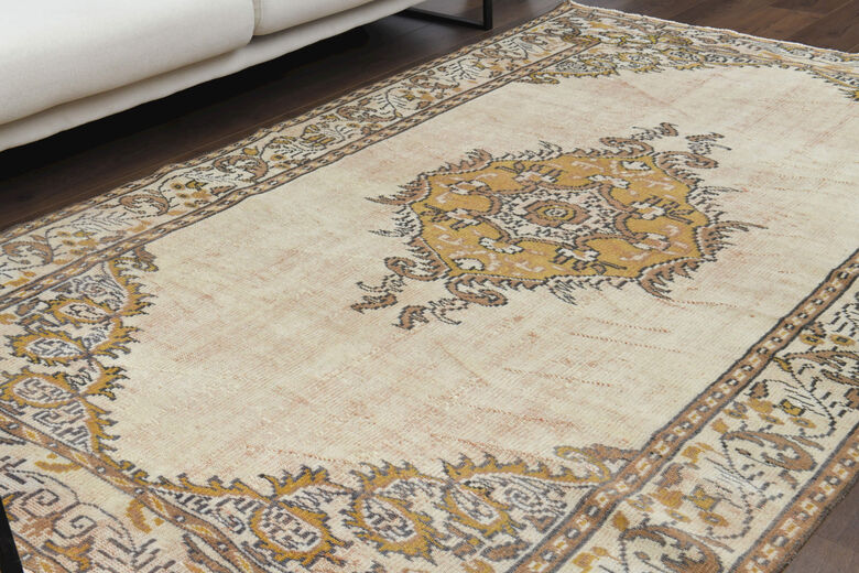 Heirloom - Oushak Vintage Area Rug