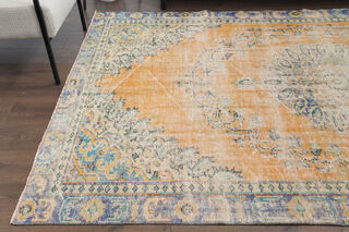 Mid-20th Century Area Handwoven Wool Rug - Thumbnail