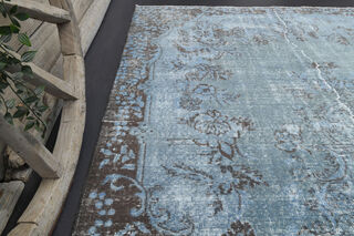 Oriental Vintage Area Rug - Thumbnail