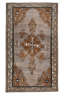 Vintage Area Rug - Thumbnail