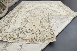 Handmade Medallion Anatolian Area Rug - Thumbnail