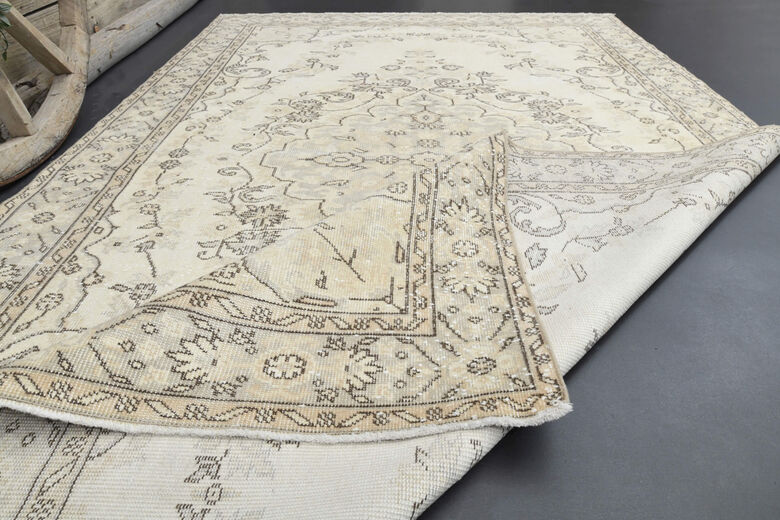 Handmade Medallion Anatolian Area Rug