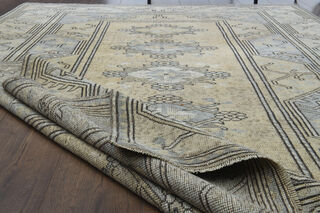 Vintage Aztec Area Rug - Thumbnail