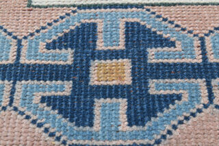 Tasseled Vintage Area Rug - Thumbnail