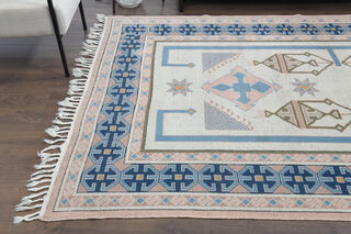 Tasseled Vintage Area Rug - Thumbnail