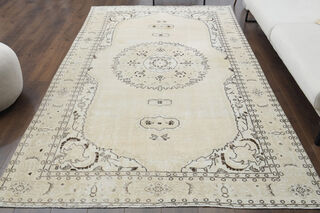 Handmade Medallion Large Area Rug - Thumbnail