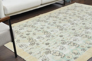 Farmhouse Area Rug - Thumbnail