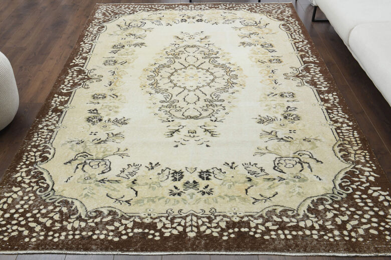 Handmade Vintage Rug