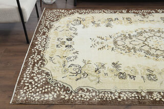 Handmade Vintage Rug - Thumbnail